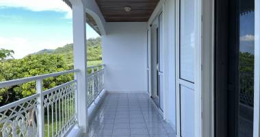 maison 5 piÈces avec piscine