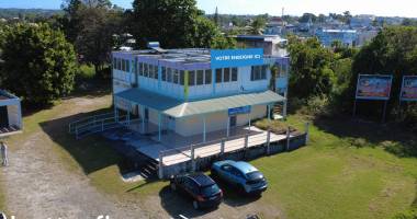 gosier centre - local commercial 4 piÈces