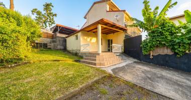logement indépendant avec jardin en bordure de ravine