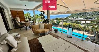 villa de prestige vue mer + 2 dependances