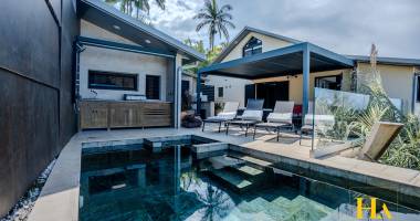 exlusivitÉ  - saint pierre - mont vert  - villa vue mer avec piscine + 2 appartements