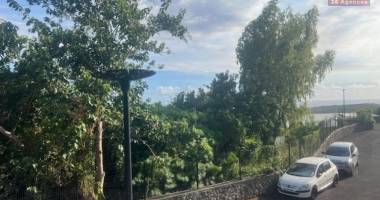 a louer appartement de type t4 dans une petite résidence proche école et petite vue mer