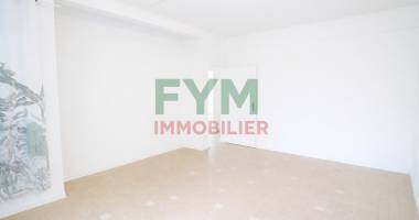 À louer   appartement t3 spacieux de 80,70 m2 en centre-ville de saint-denis