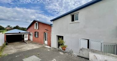 tampon 97430 - ensemble immobilier - beaux volumes - fort potentiel - quartier prisÉ