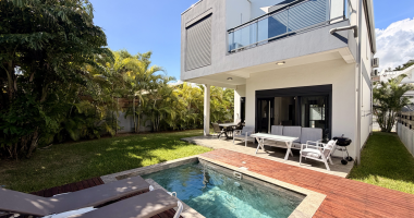 la saline les bains ! charmante villa contemporaine de 4 chambres et piscine à 100m du lagon