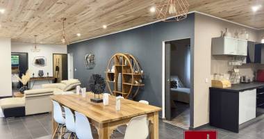 villa recente avec garage et jacuzzi