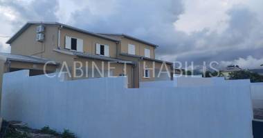 a louer - maison t4 - d'environ 78 m2 - saint andre - loyer 1500 €