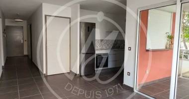 À vendre : appartement t3 au moule - 215 054 €