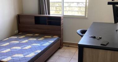 À louer – studio meublé et équipé a saint - clotilde