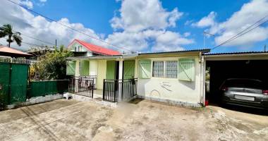 tampon 97430 - maison de plain-pied - fort potentiel - secteur agrÉable