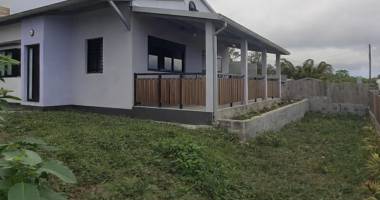 a louer superbe maison neuve de type f4- vue mer au guillaume saint-paul