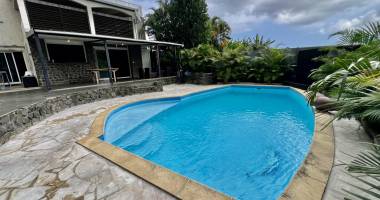 tampon 97430 - maison t3 - fort potentiel - piscine au sol - cadre agrÉable