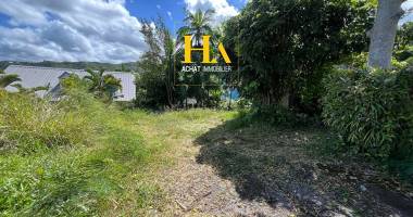 terrains de 357 m² et 251  m² - entre deux - avec tout à l'égout