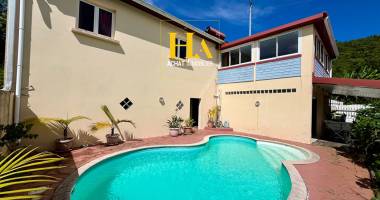 maison saint joseph - plaine des grègues  8 pièces 232.8 m2