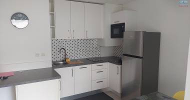 appartement t2 meublé équipé à neuf  à st leu stella