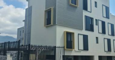 a vendre bel appartement t3 (investissement locatif) de 79m2 avec parking résidence kaloupilé à beauséjour