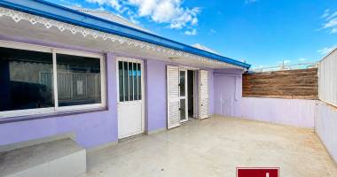 a vendre - f3 67 m2 vendu libre - 1 étage - parking - saint pie