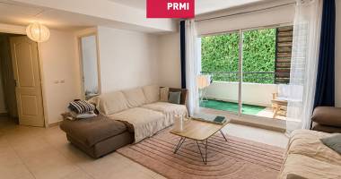 saint-denis centre : appartement t2 vendu loué avec parking - résidence sécurisée proche jardin de l'État