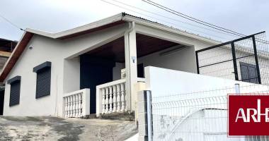 a louer maison f4/f5 - bdn st paul - avec grand espace exterieur