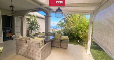 villa familiale au tampon - vue mer & jardin tropical