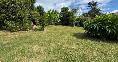 terrain de 400 m2 situé dans quartier calme et recherché