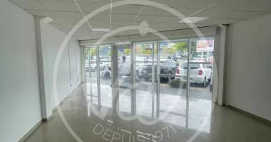 a louer 38m² - local bureau à jarry, 97122 baie-mahault - 874€ ht hc