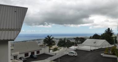beau f3 bdn ste clotilde, vue mer