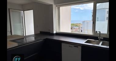 magnifique t4 duplex proche centre st pierre