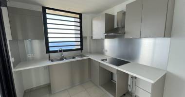 a louer à saint leu  appartement  t4 spacieux récent  avec vue mer