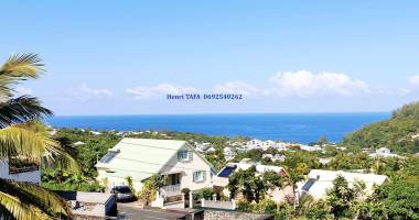 bel appartement t2 de 54,65 m2 avec vue mer et montagne, sans locataire.