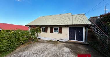a vendre - entre deux - bras long  maison t5 à rénover - po