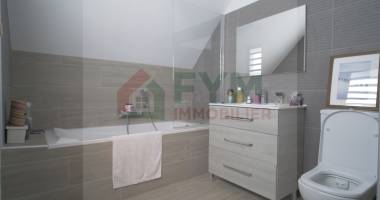 À louer   maison de ville f4 de 102,78 m2 saint-denis centre-ville
