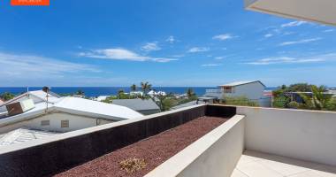 a louer à saint-pierre - terre-sainte - appt t2 de 43.85 m²