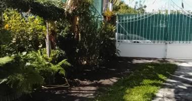 villa f5 avec deux dépendances