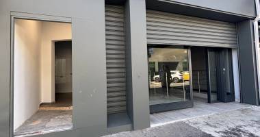 local - 107 m²