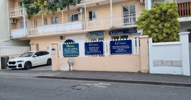 local professionnel - 60m2 - saint-denis centre
