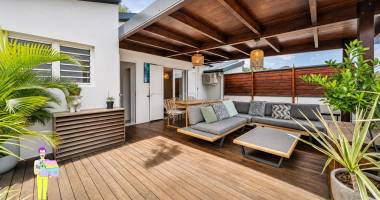 magnifique t4 en duplex récemment rénové avec rooftop et vue océan imprenable ? piton saint-leu - réf. 264719