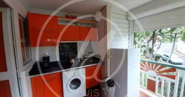 studio meuble - residence avec piscine et acces mer - saint francois