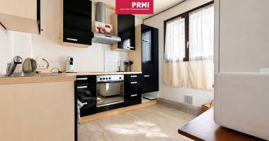 saint-gilles-les-bains : f2/3 51,38 m² + varangue 8,80 m², plage À pied