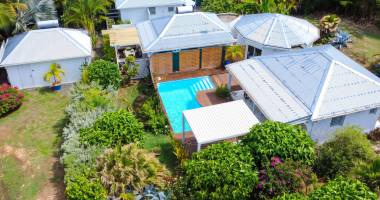 villa avec piscine + 3 bungalow - le moule