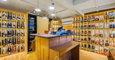 saint paul (quartier fleurimont) (la reunion) - local commercial cave a vins + atelier
