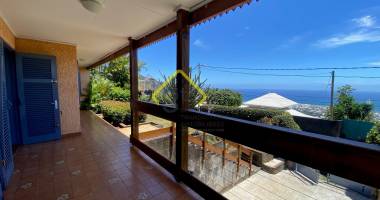villa f5 avec vue mer et terrain piscinable à vendre à bellepierre