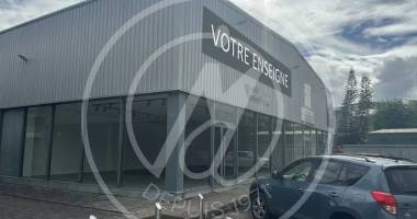 2 964€ ht + 228 € ht * a louer 114m² - local bureau à jarry, 97122 baie-mahault