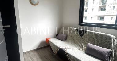 À louer - studio meuble de 22,22 m2 environ - le tampon - 620,00 €