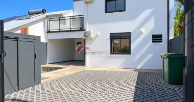 villa 5 piÈces avec piscine