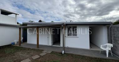 À louer - maison de type t2 d'environ 40,49 m2 - saint-pierre - 745,00 €