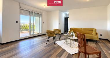 sainte-suzanne : appartement t3 résidence martin pécheur avec 2 places de parkings