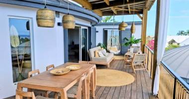 la saline-les-bains – villa contemporaine avec vue panoramique sur l’ocÉan, piscine et 2 studios indÉpendants