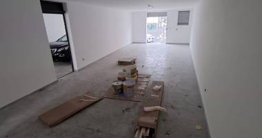 a louer local commercial ou professionnel de 55m2 à st paul