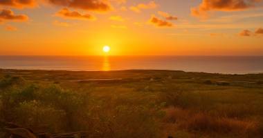 terrain avec vue panoramique sur l’océan à l’hermitage-les-hauts